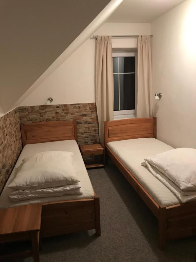 Hotel Na Planyrce Paseky nad Jizerou Esterno foto