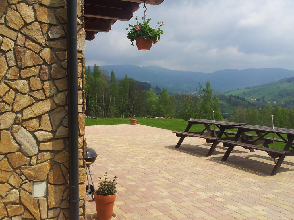 Hotel Na Planyrce Paseky nad Jizerou Esterno foto