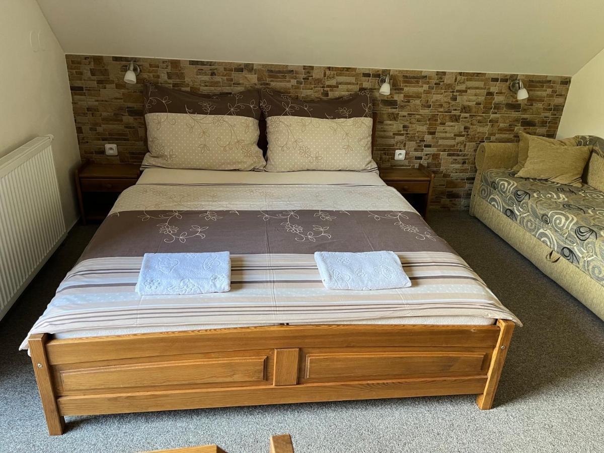 Hotel Na Planyrce Paseky nad Jizerou Esterno foto