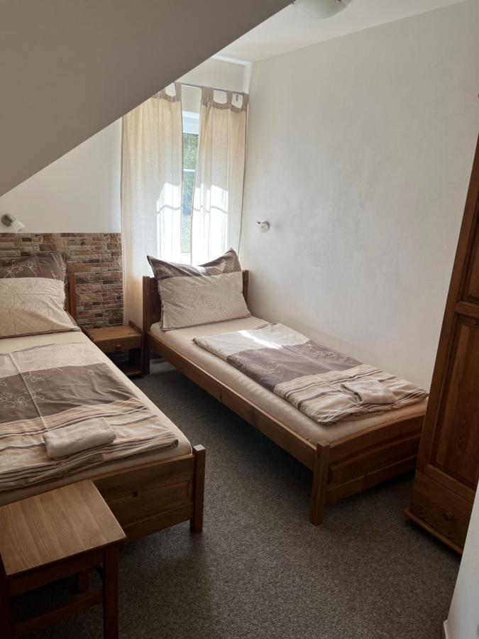 Hotel Na Planyrce Paseky nad Jizerou Esterno foto