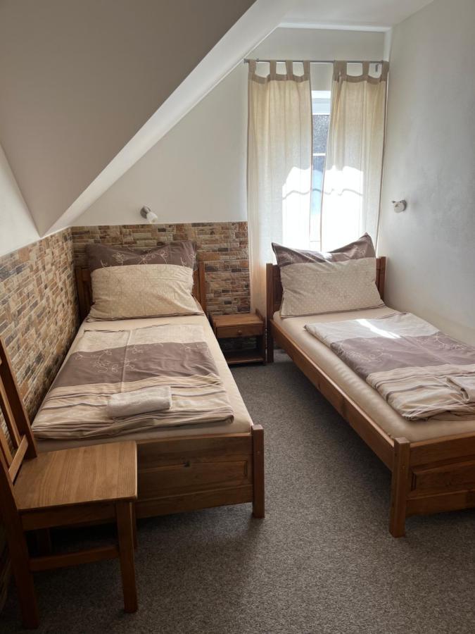 Hotel Na Planyrce Paseky nad Jizerou Esterno foto